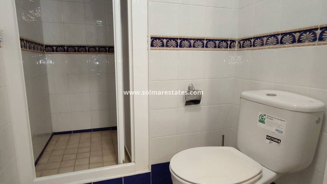 2 bedroom Apartment for sale in Villamartin with pool - € 169,900 (Ref: 9687328)