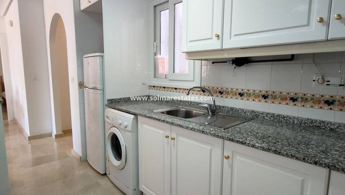 2 bedroom Apartment for sale in Villamartin with pool - € 169,900 (Ref: 9687328)