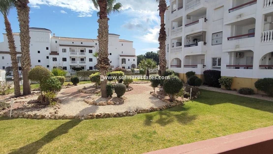 2 bedroom Apartment for sale in Villamartin with pool - € 169,900 (Ref: 9687328)