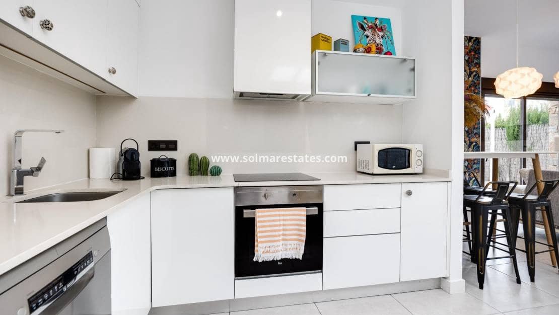 2 Zimmer Haus zu verkaufen in Cabo Roig mit Pool - 349.000 € (Ref: 9687329)