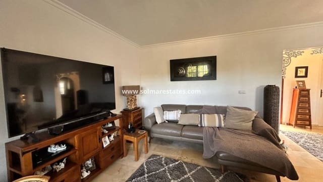 3 makuuhuone Paritalo myytävänä paikassa Villamartin, Orihuela mukana uima-altaan - 359 000 € (Ref: 9687496)