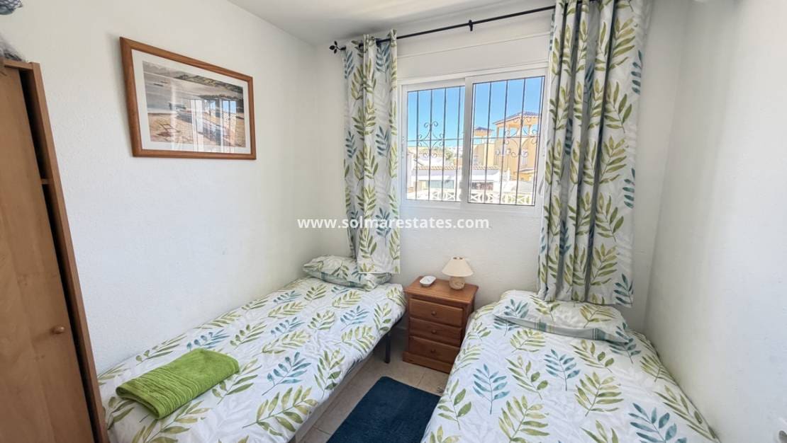 2 bedroom Apartment for sale in Villamartin with pool - € 159,995 (Ref: 9699238)