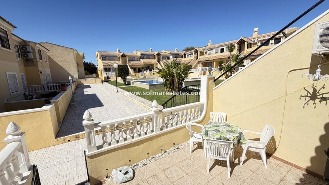 2 bedroom Apartment for sale in Villamartin with pool - € 159,995 (Ref: 9699238)