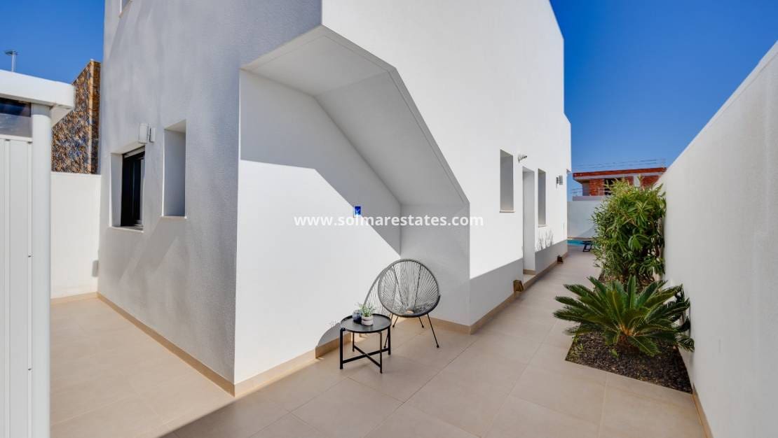 3 chambre Villa/Maison à vendre à Santiago de la Ribera avec piscine - 369 000 € (Ref: 9713454)