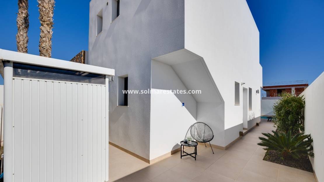 3 chambre Villa/Maison à vendre à Santiago de la Ribera avec piscine - 369 000 € (Ref: 9713454)