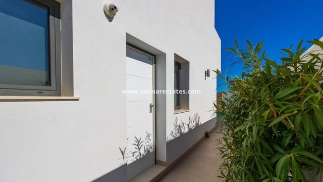 3 makuuhuone Huvila myytävänä paikassa Santiago de la Ribera, San Javier mukana uima-altaan - 369 000 € (Ref: 9713454)