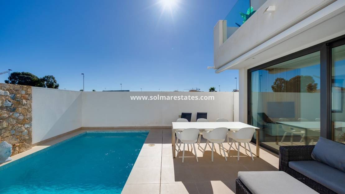 3 chambre Villa/Maison à vendre à Santiago de la Ribera avec piscine - 369 000 € (Ref: 9713454)