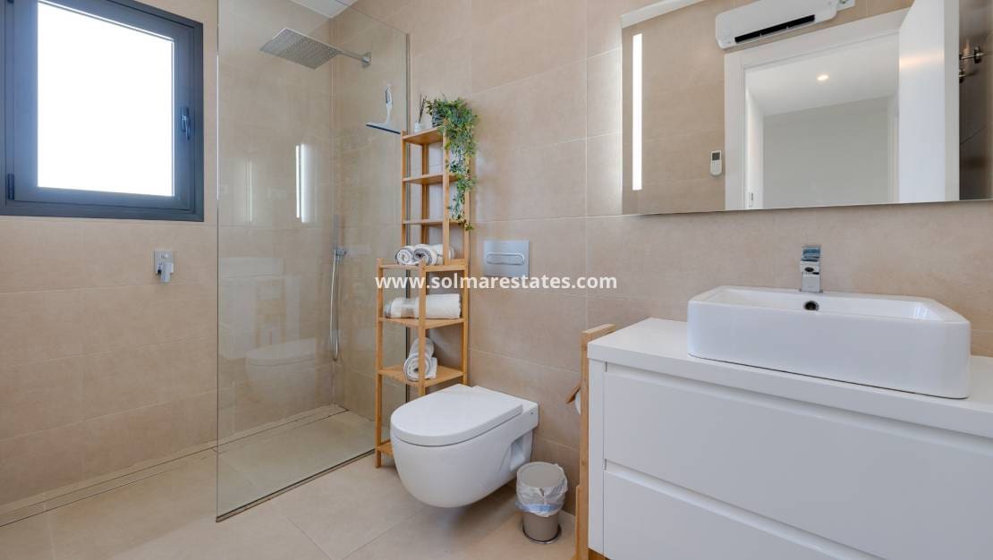 3 chambre Villa/Maison à vendre à Santiago de la Ribera avec piscine - 369 000 € (Ref: 9713454)