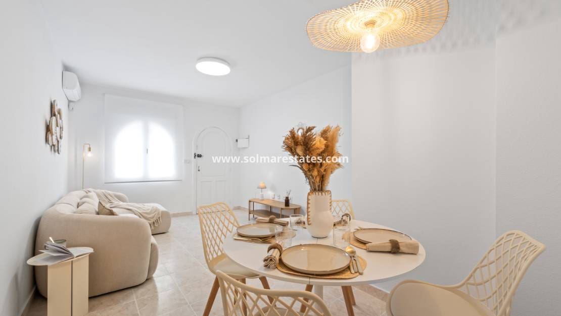 Casa de 2 habitaciones en La Florida en venta con piscina - 205.000 € (Ref: 9713456)