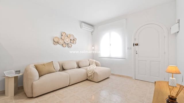 2 sypialnia Dom na sprzedaż w La Florida, Orihuela z basenem - 205 000 € (Ref: 9713456)