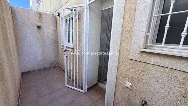 3 chambre Maison de Ville à vendre à Playa Flamenca, Orihuela avec piscine - 205 000 € (Ref: 9713457)