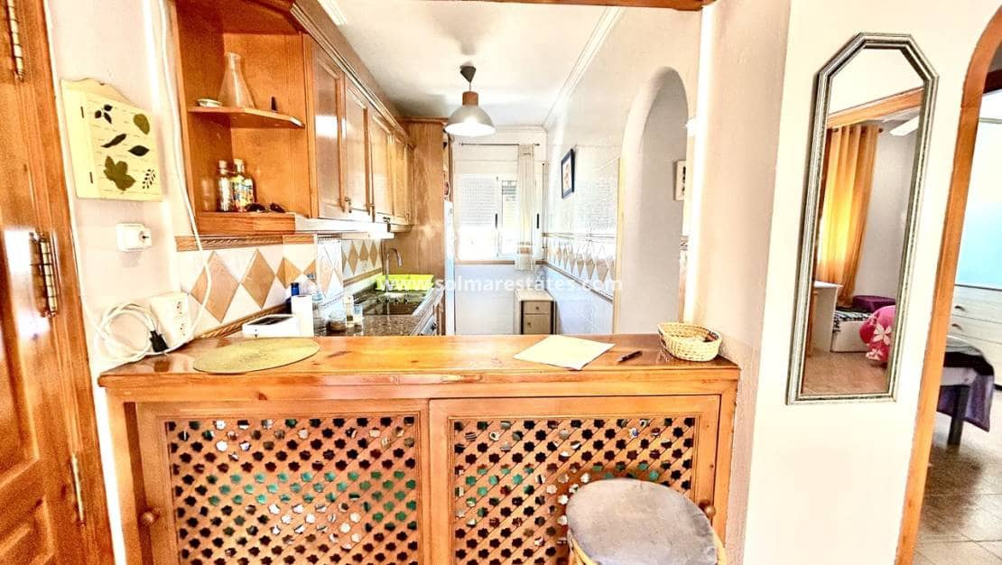 2 soveværelse Lejlighed til salg i Orihuela Costa med swimmingpool - € 189.000 (Ref: 9713458)