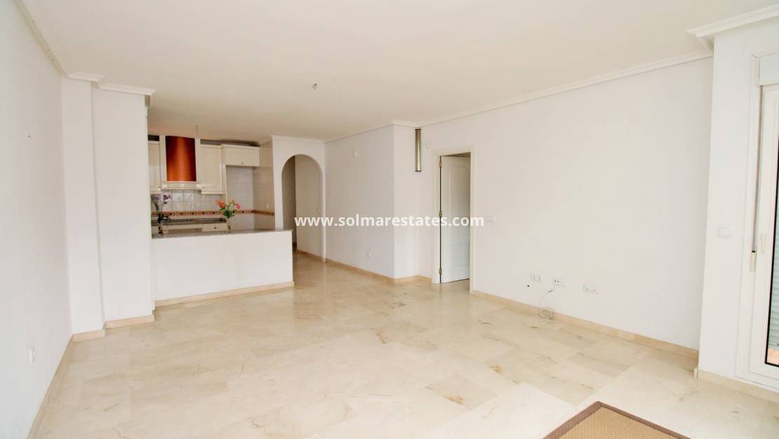 2 bedroom Apartment for sale in Playa Flamenca with pool - € 169,000 (Ref: 9713459)