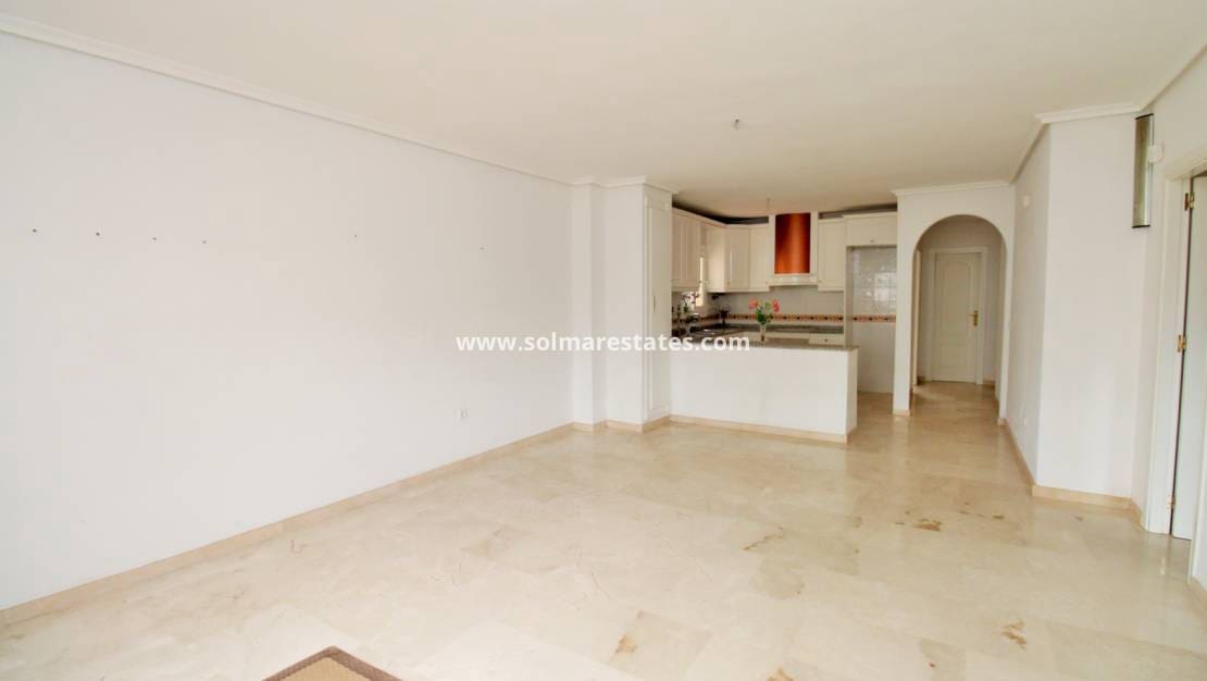 2 bedroom Apartment for sale in Playa Flamenca with pool - € 169,000 (Ref: 9713459)