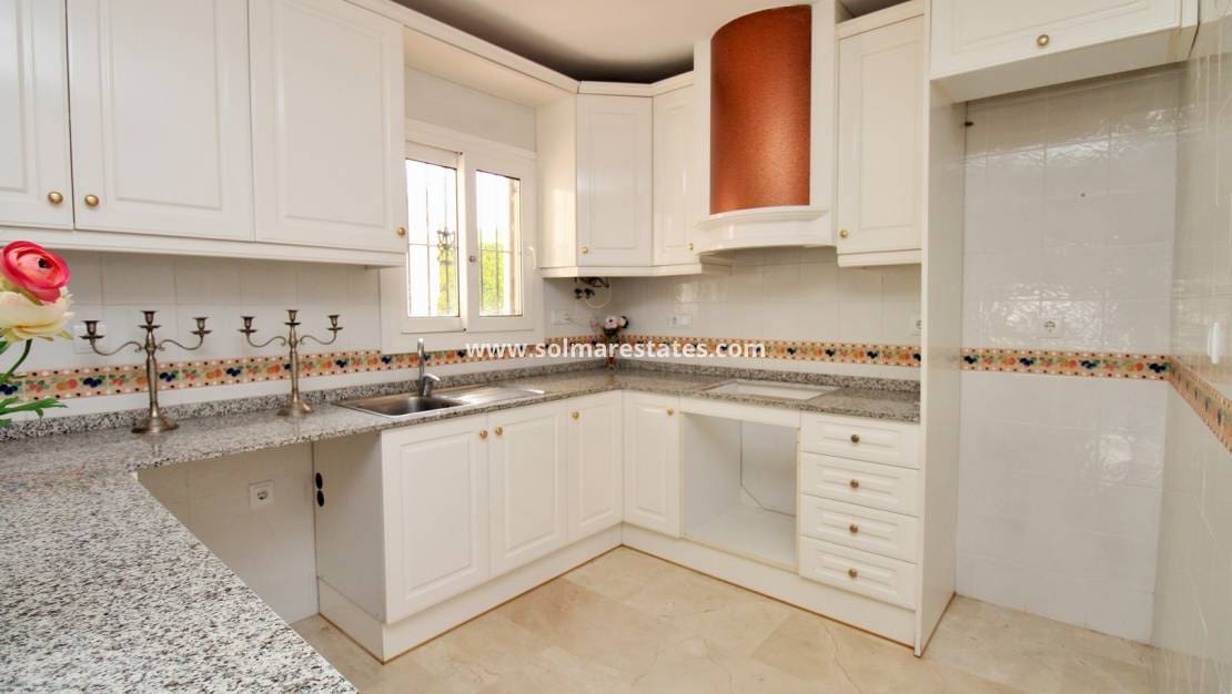 2 bedroom Apartment for sale in Playa Flamenca with pool - € 169,000 (Ref: 9713459)