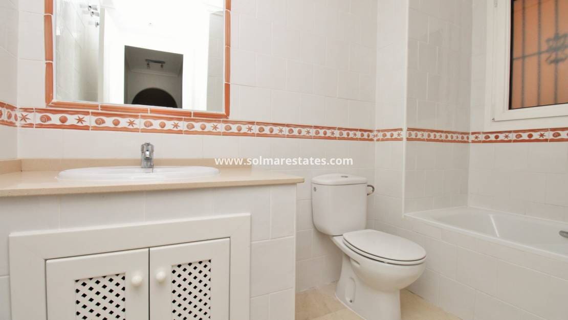 2 bedroom Apartment for sale in Playa Flamenca with pool - € 169,000 (Ref: 9713459)