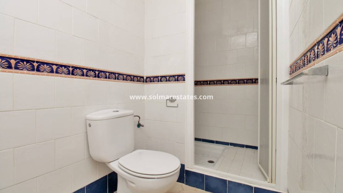 2 bedroom Apartment for sale in Playa Flamenca with pool - € 169,000 (Ref: 9713459)