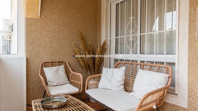 2 bedroom Apartment for sale in Playa Flamenca, Orihuela with pool - € 149,950 (Ref: 9715600)