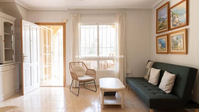 2 bedroom Apartment for sale in Playa Flamenca, Orihuela with pool - € 149,950 (Ref: 9715600)