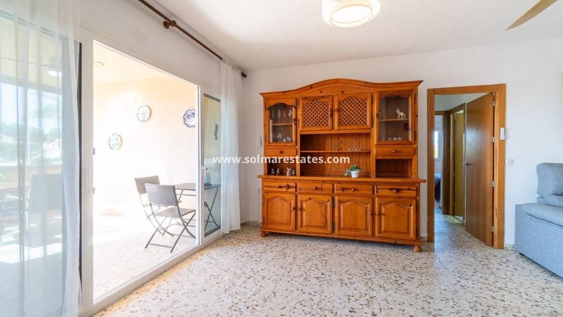 3 sovrum Lägenhet till salu i La Zenia med pool - 189 900 € (Ref: 9720437)