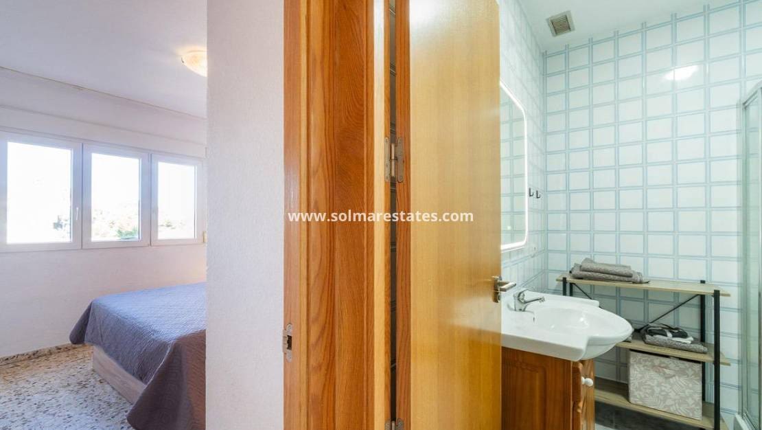 3 sovrum Lägenhet till salu i La Zenia med pool - 189 900 € (Ref: 9720437)