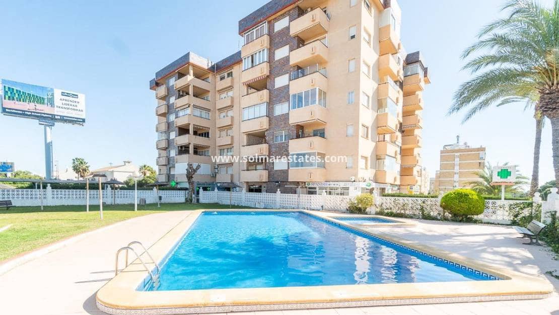 3 sovrum Lägenhet till salu i La Zenia med pool - 189 900 € (Ref: 9720437)