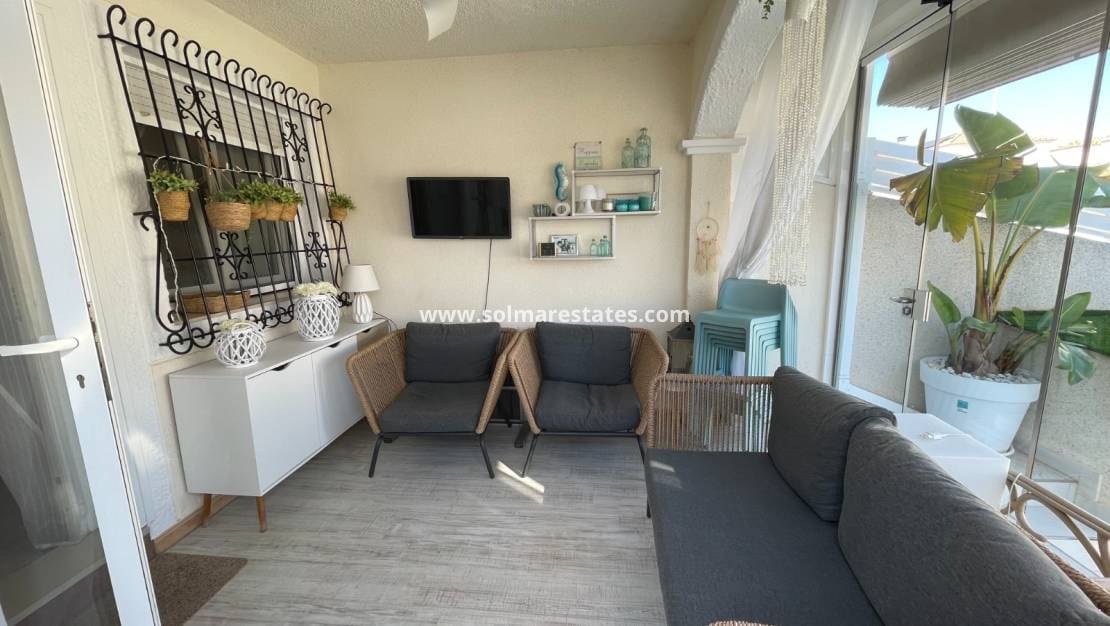 3 Zimmer Haus zu verkaufen in Torre de la Horadada mit Pool - 399.000 € (Ref: 9720440)