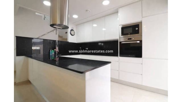 3 sypialnia Willa na sprzedaż w Benijófar z basenem - 399 950 € (Ref: 9720441)