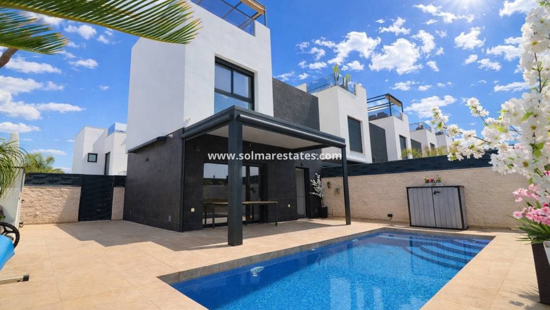 3 Zimmer Villa zu verkaufen in Benijofar mit Pool - 399.950 € (Ref: 9720441)