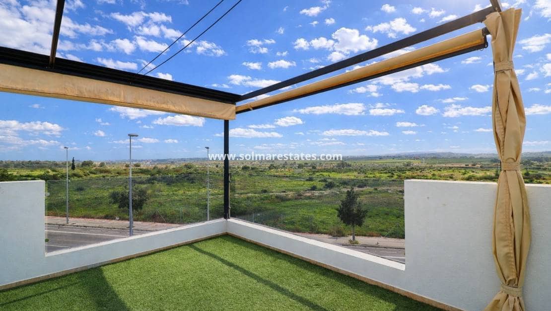 3 Zimmer Villa zu verkaufen in Benijofar mit Pool - 399.950 € (Ref: 9720441)