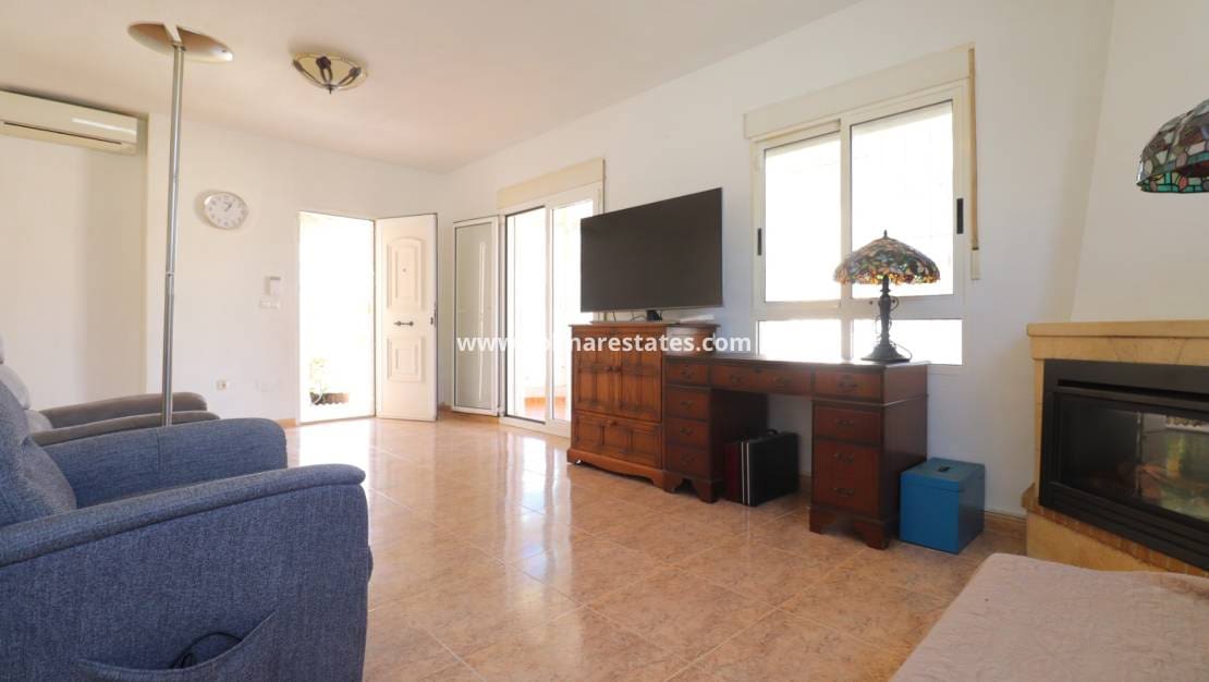 2 Zimmer Villa zu verkaufen in Ciudad Quesada - 274.950 € (Ref: 9720442)