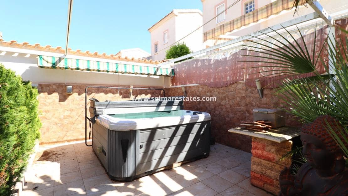 2 Zimmer Villa zu verkaufen in Ciudad Quesada - 274.950 € (Ref: 9720442)