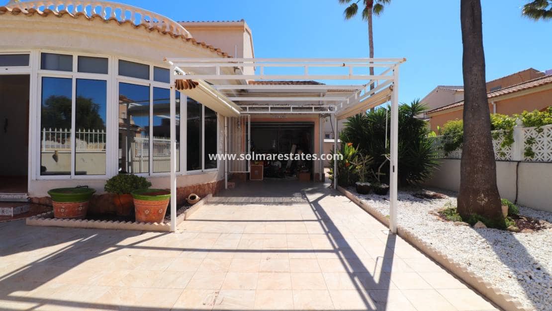 2 Zimmer Villa zu verkaufen in Ciudad Quesada - 274.950 € (Ref: 9720442)