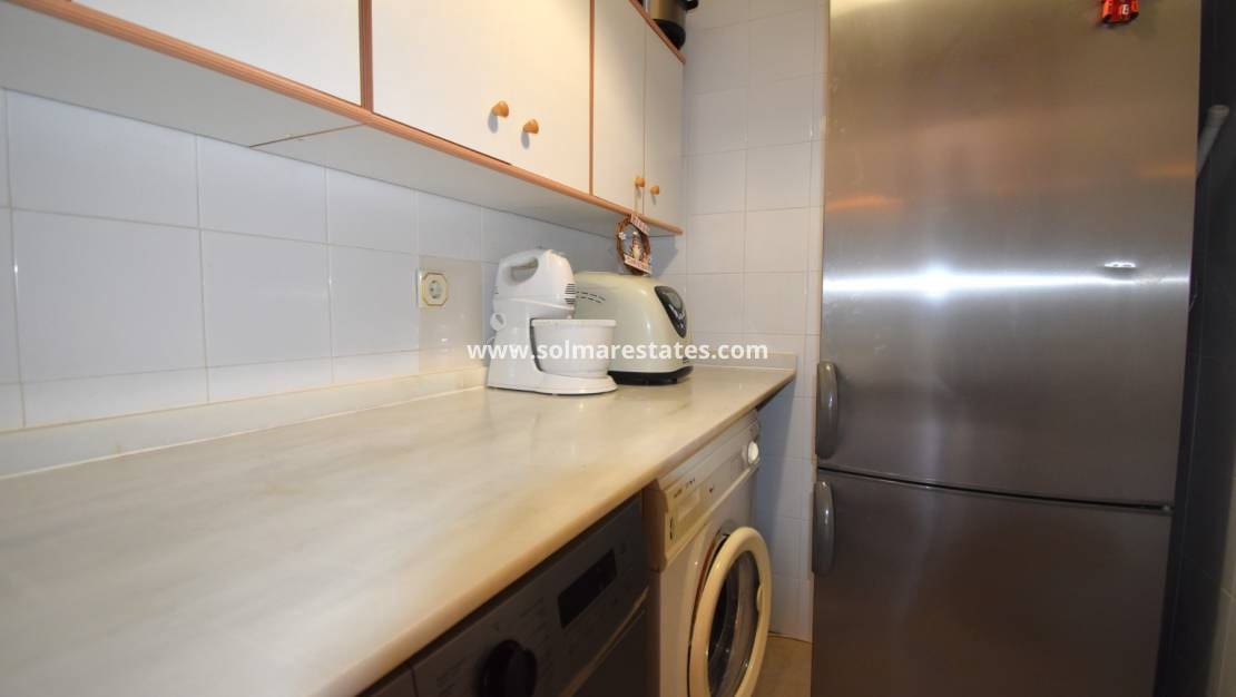 4 soverom Kjedet enebolig til salgs i Los Balcones med svømmebasseng - € 430 000 (Ref: 9720443)