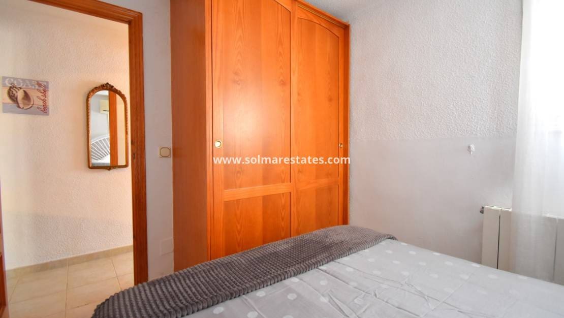 4 soverom Kjedet enebolig til salgs i Los Balcones med svømmebasseng - € 430 000 (Ref: 9720443)