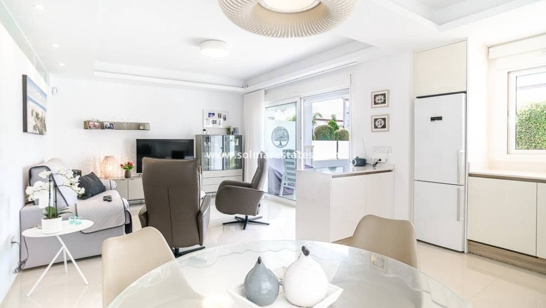 2 bedroom Apartment for sale in Dona Pepa with pool - € 319,500 (Ref: 9720567)