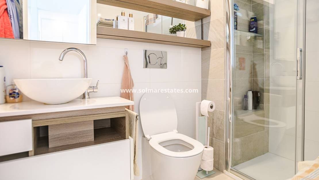 2 bedroom Apartment for sale in Dona Pepa with pool - € 319,500 (Ref: 9720567)