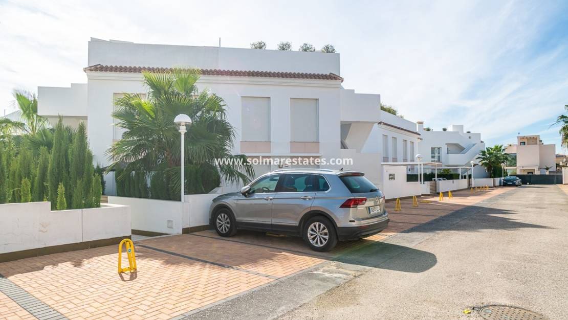 2 bedroom Apartment for sale in Dona Pepa with pool - € 319,500 (Ref: 9720567)
