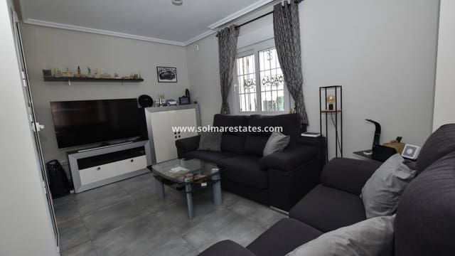3 quarto Moradia para venda em Villamartin, Orihuela com piscina - 445 000 € (Ref: 9723505)