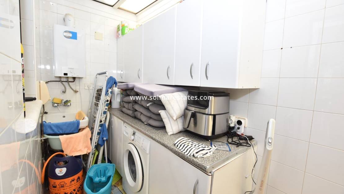 3 quarto Moradia para venda em Villamartin com piscina - 445 000 € (Ref: 9723505)