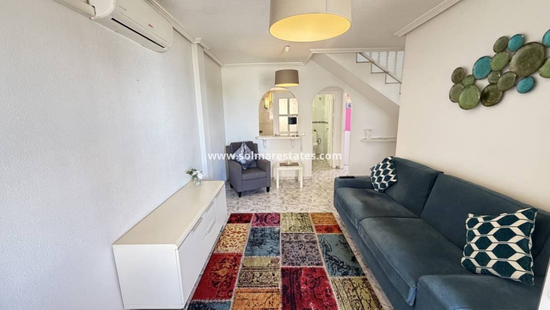 3 sovrum Lägenhet till salu i La Zenia med pool - 189 995 € (Ref: 9726206)