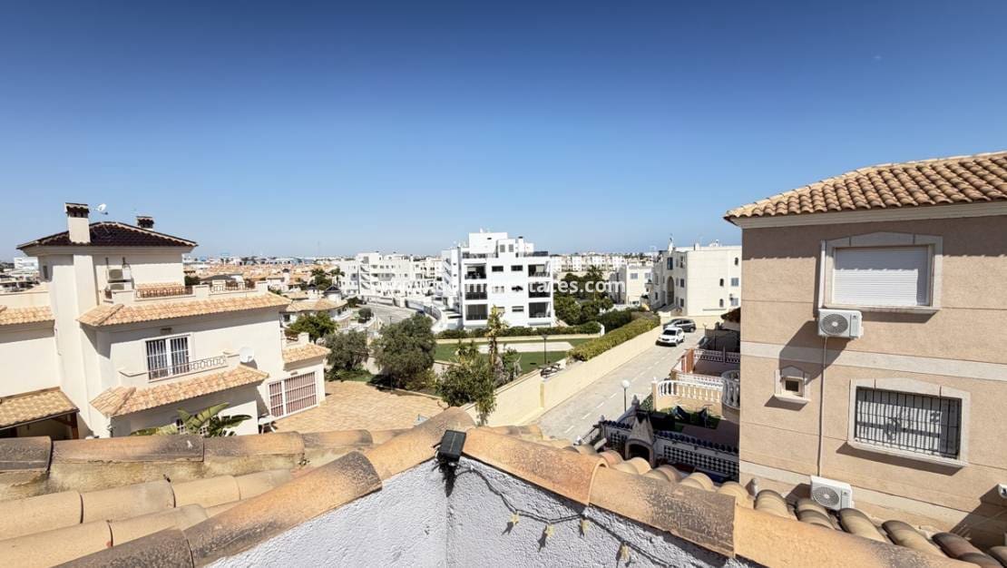3 sovrum Lägenhet till salu i La Zenia med pool - 189 995 € (Ref: 9726206)