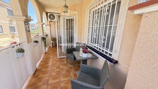3 soveværelse Lejlighed til salg i La Zenia, Orihuela med swimmingpool - € 189.995 (Ref: 9726206)