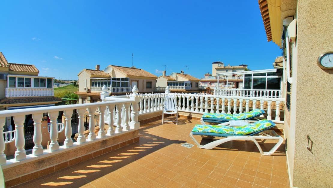 Pareado de 3 habitaciones en Playa Flamenca en venta con piscina - 249.950 € (Ref: 9727071)