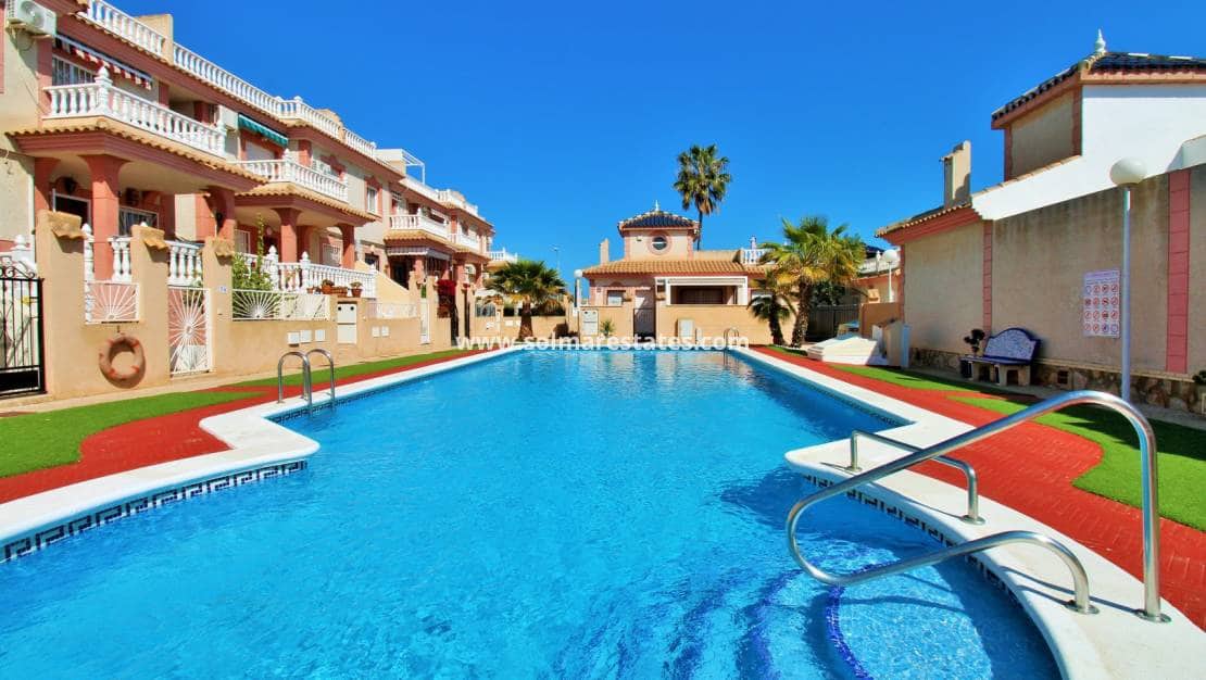 Pareado de 3 habitaciones en Playa Flamenca en venta con piscina - 249.950 € (Ref: 9727071)