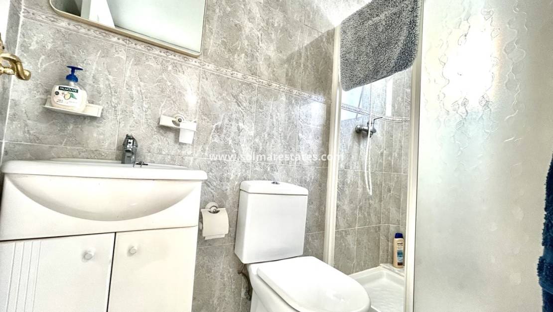 4 bedroom Villa for sale in Pinar de Campoverde with pool - € 460,000 (Ref: 9730813)