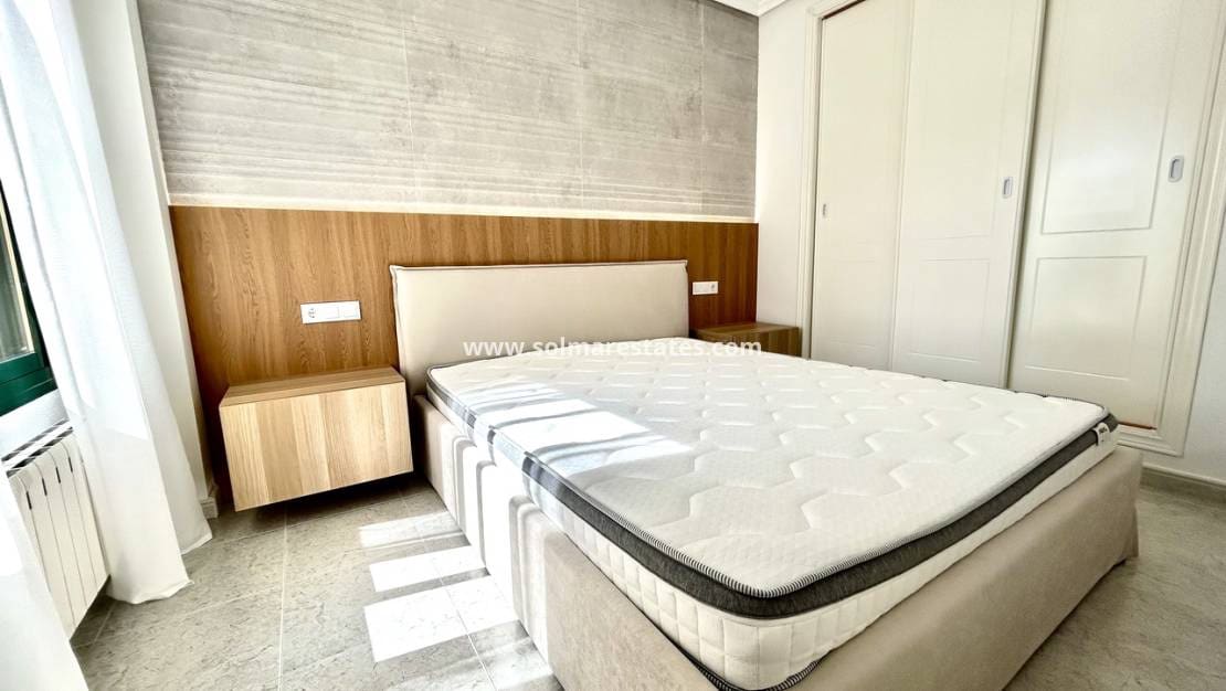 2 bedroom Apartment for sale in Campoamor with pool - € 249,000 (Ref: 9730814)