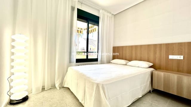 2 bedroom Apartment for sale in Campoamor, Orihuela with pool - € 249,000 (Ref: 9730814)