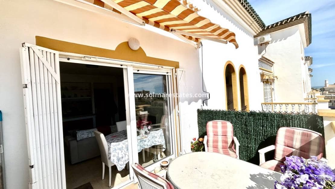 3 quarto Apartamento para venda em La Zenia com piscina - 205 000 € (Ref: 9733384)