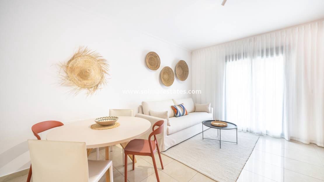 2 quarto Apartamento para venda em Dona Pepa com piscina - 229 000 € (Ref: 9736130)